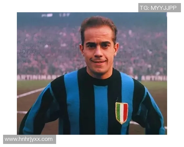 马丁内斯的传奇旅程与足球生涯的辉煌成就解析